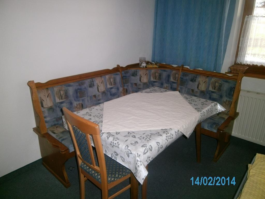 Gästehaus Hirschenhof Sölden Zimmer foto